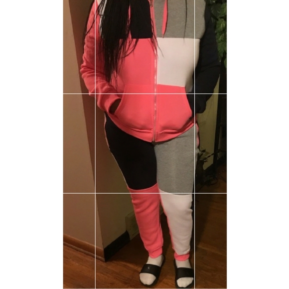 Colored blocked jogger set - Picture 3 of 4